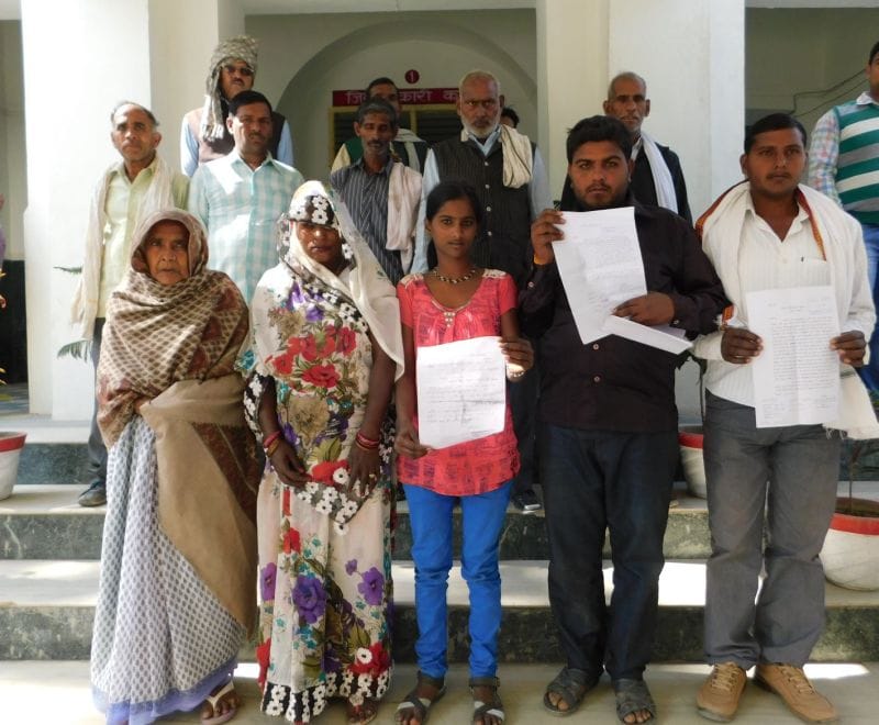 The characters are not Lohia housing