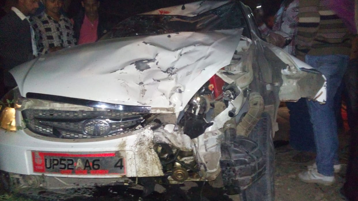 Three killed in collision of car and bike