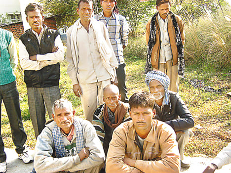 Tractor trolley upturned, worker's death