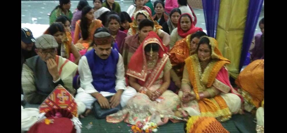 acid threw on bride in UP's bareilly
