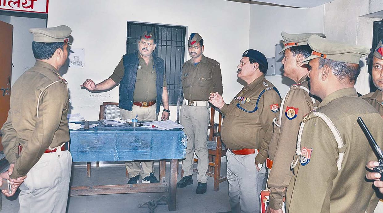 the prisoner absconding court murder