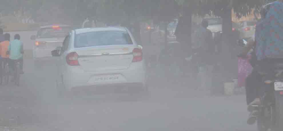 old women crushed five men in noida by her car