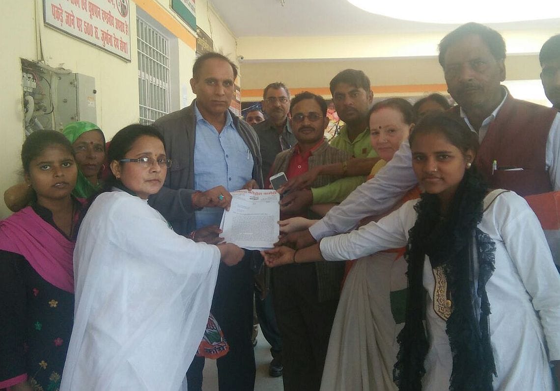 Congress took to the streets against Notbandi