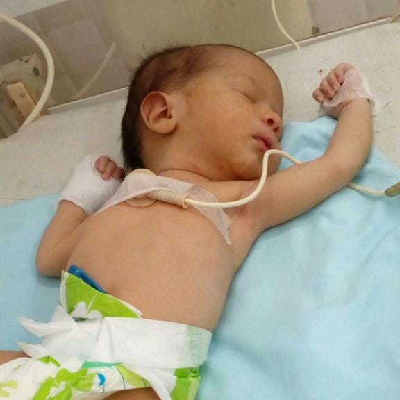 new born baby found near the op chaudhary hospital lucknow 