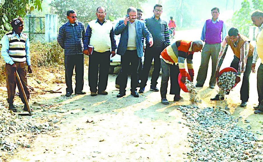 People chanted permanently fix the bypass route