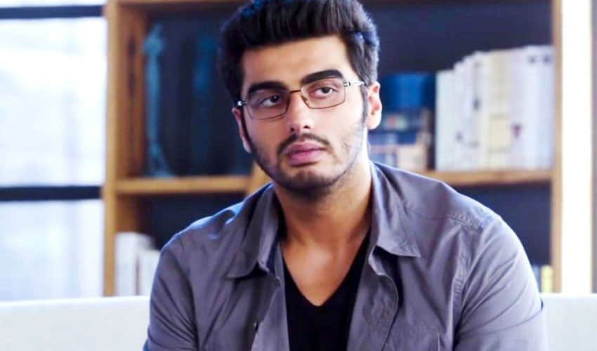 arjun kapoor and amrita singh is not working together