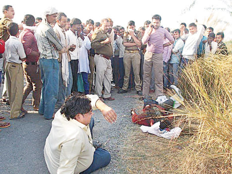 Bolero robbing the driver killed, bodies dumped along canal