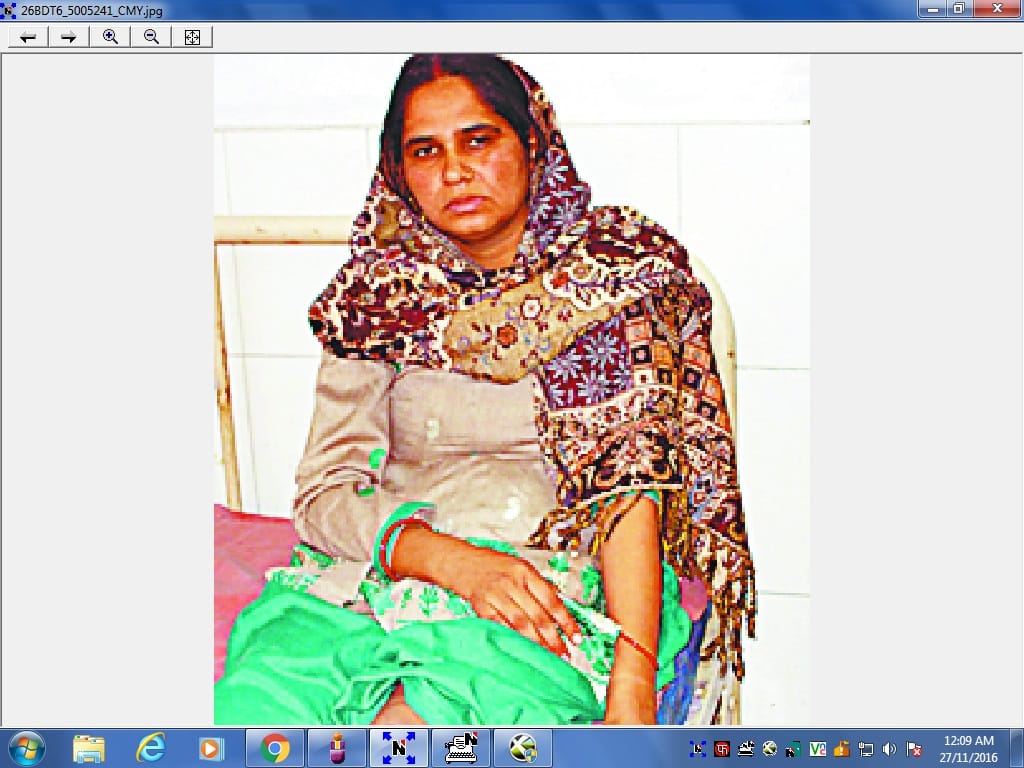 Cpruli indiscriminate firing on houses in town, woman injured