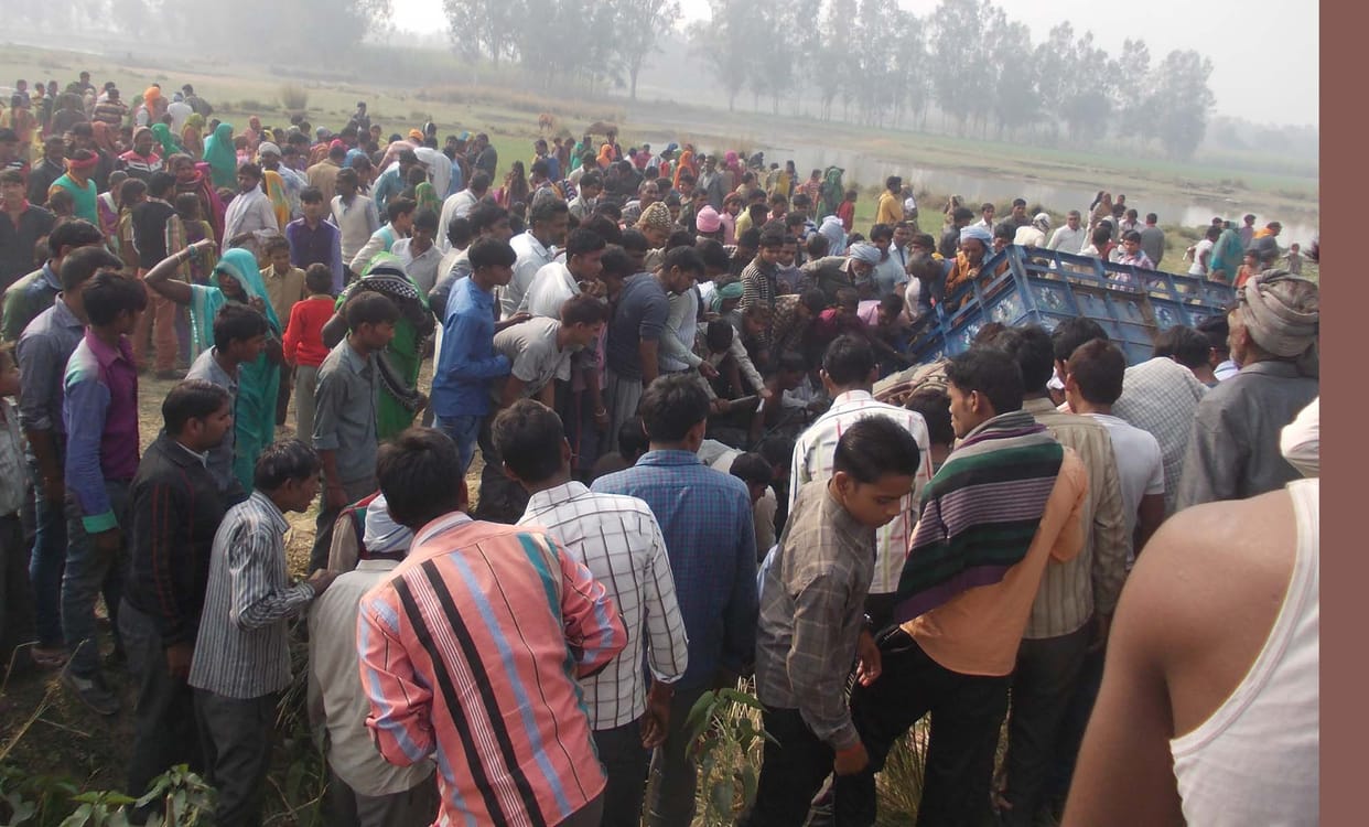Trolley overturns injuring thirty satsang