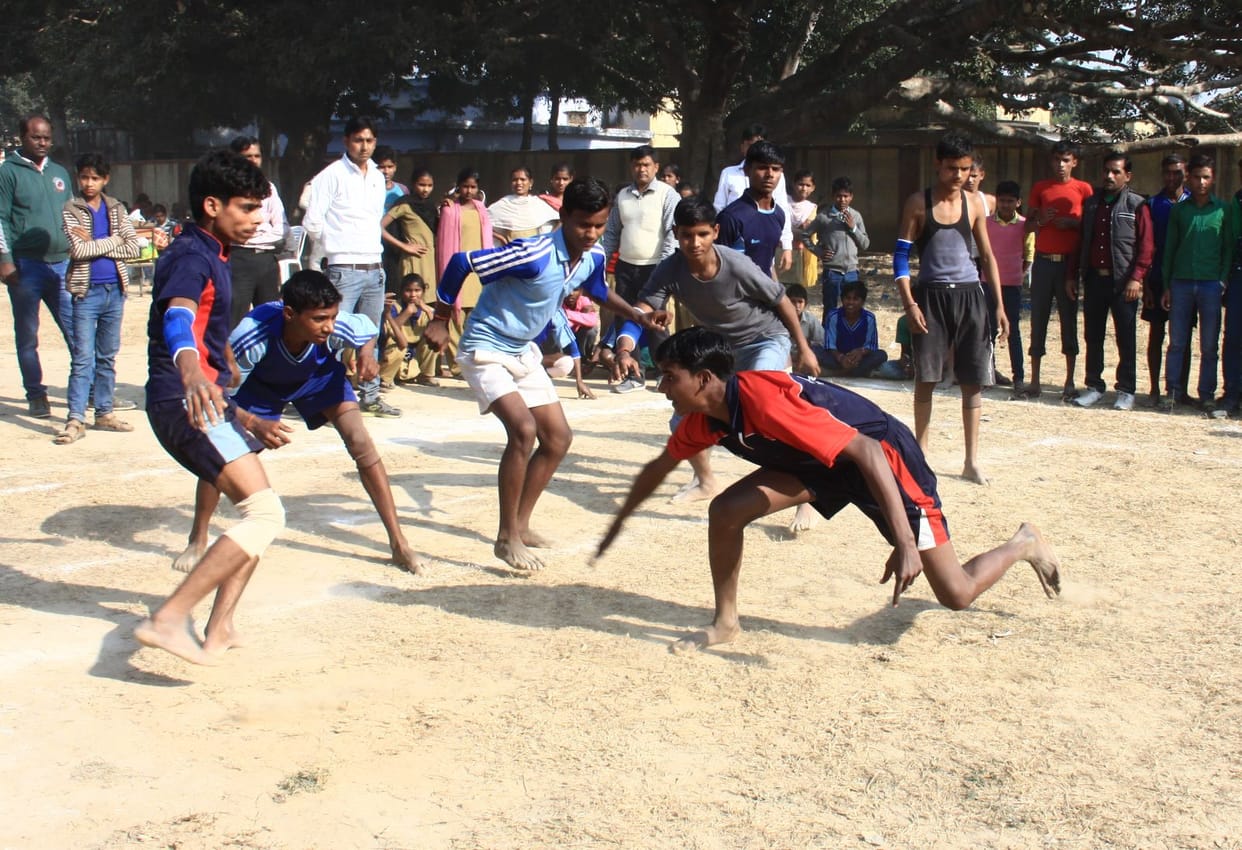 Sisaiya throwers, Kathara Kgei child shine