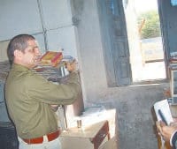 thief, bank, cash, police, sonopat