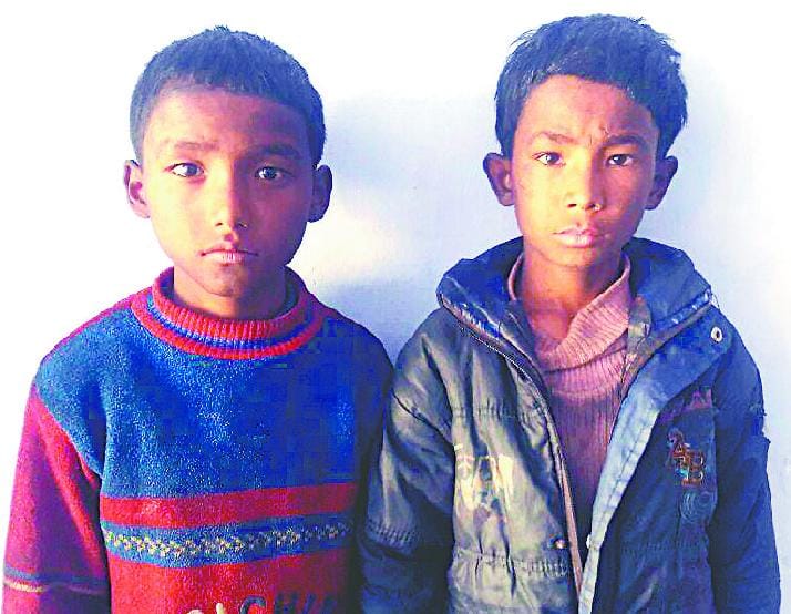 Maneshwar runaways caught two children