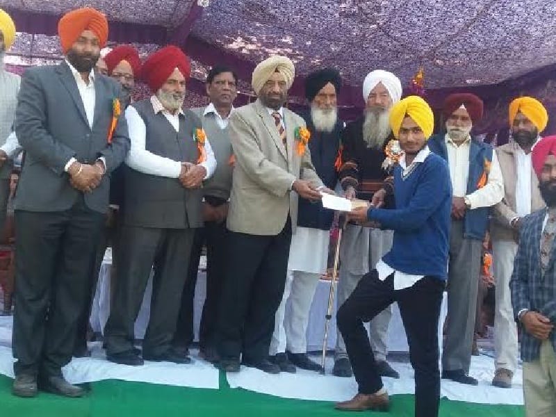 hocky tournament, gurdaspur hocky tournament, burj sahib win tournament, amritsar