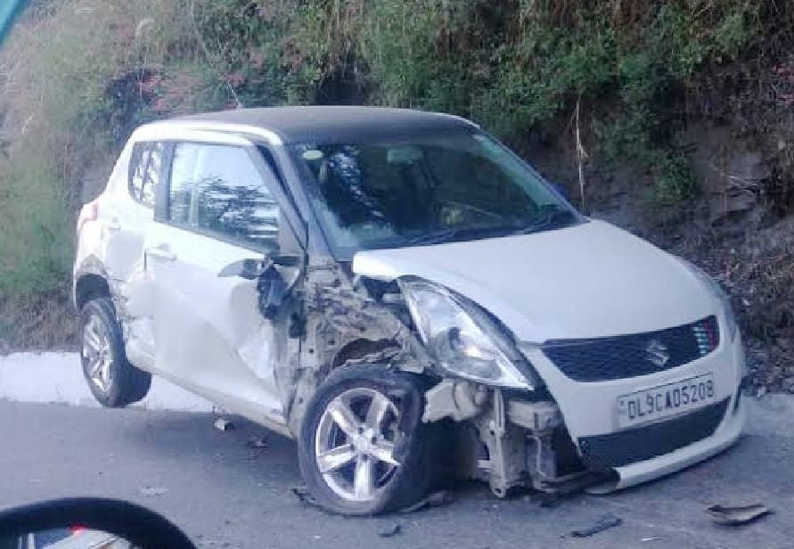 Two people died in accident in ambedkarnagar