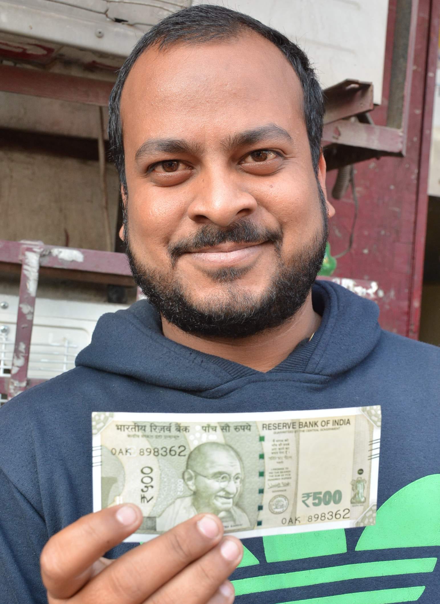tips to identifiy real and fake 2000 rupee note