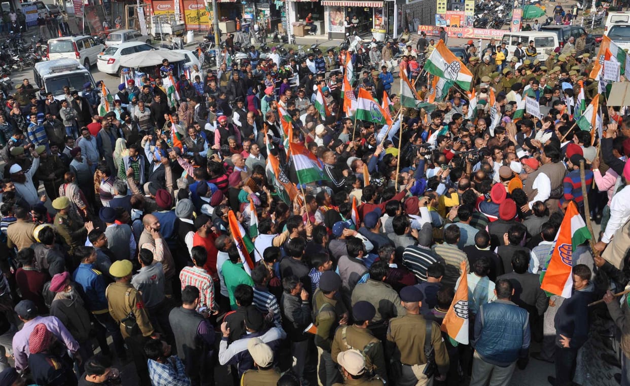 MASSIVE PROTEST BY CONGRESS IN JAMMU AGAINST NOTEBAN