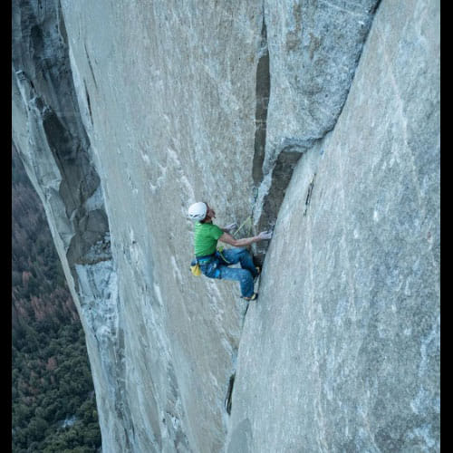 Adam Ondra makes world record in free climbing