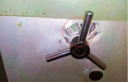 Theft Attempt at Himachal Gramin Bank, Message to PM Modi.