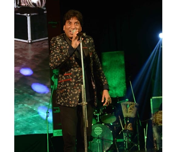  raju srivastav in a show in Lucknow.