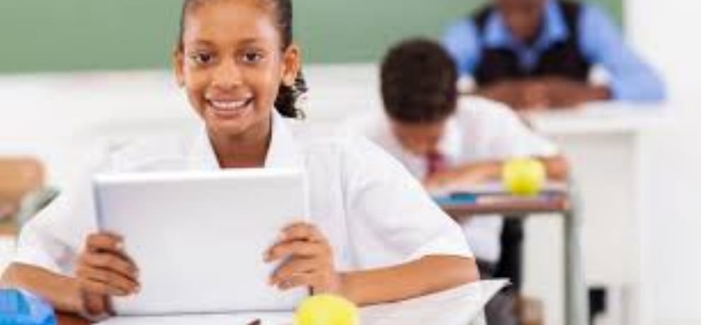 Freedom from the hassle of bag will, will meet students tablet