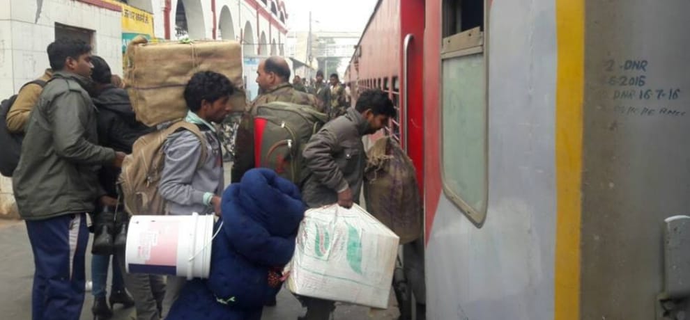 The atmosphere after rumor of bombs in the train, see the photos