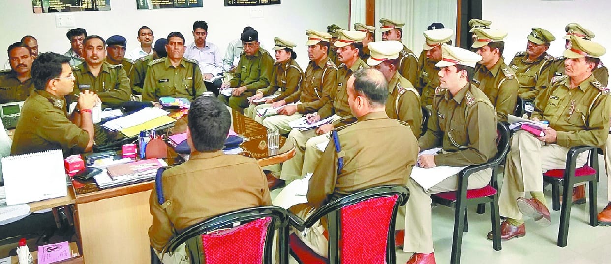 SP Crime meeting Hisar, SP Rajendra Meeda hisar, Hisar