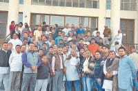 panipat, depo, holder, police, against