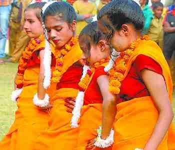 Gonda and Bahraich students came first in the race