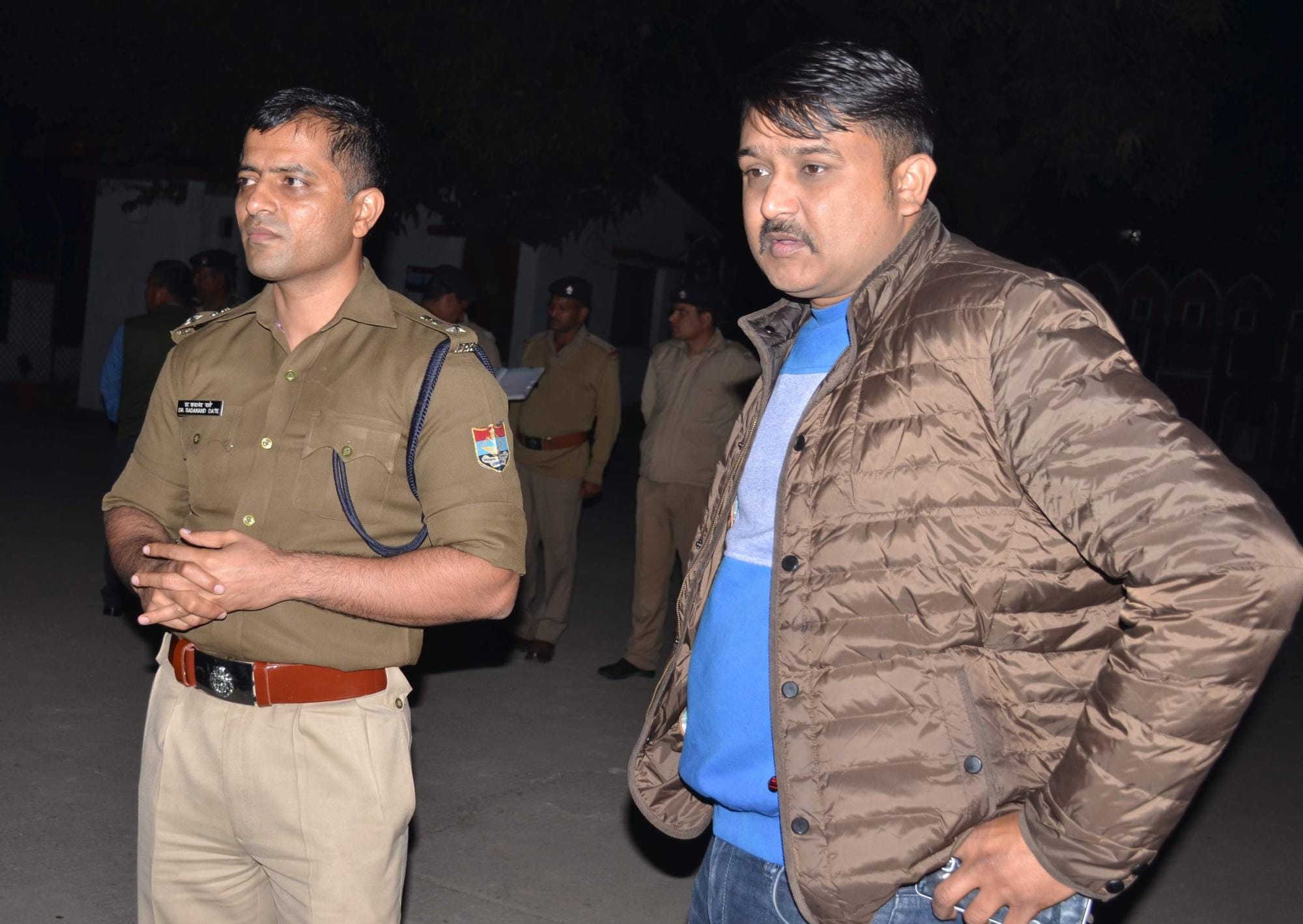 police men shot dead in dehradun police line.