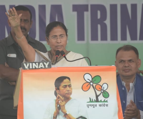  mamata banerjee rally in Lucknow.