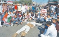 protest, congress, road jam, kaithal
