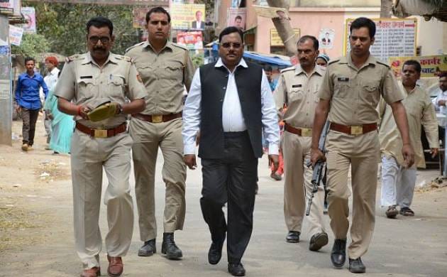  cbi court ordered  impoundment agaginst yadav singh eife kusum lata