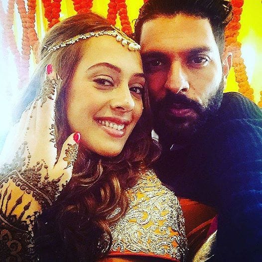 Yuvraj Singh Mehandi Pics