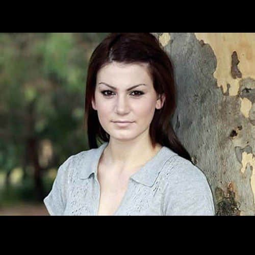  This australian girl is allergic to water