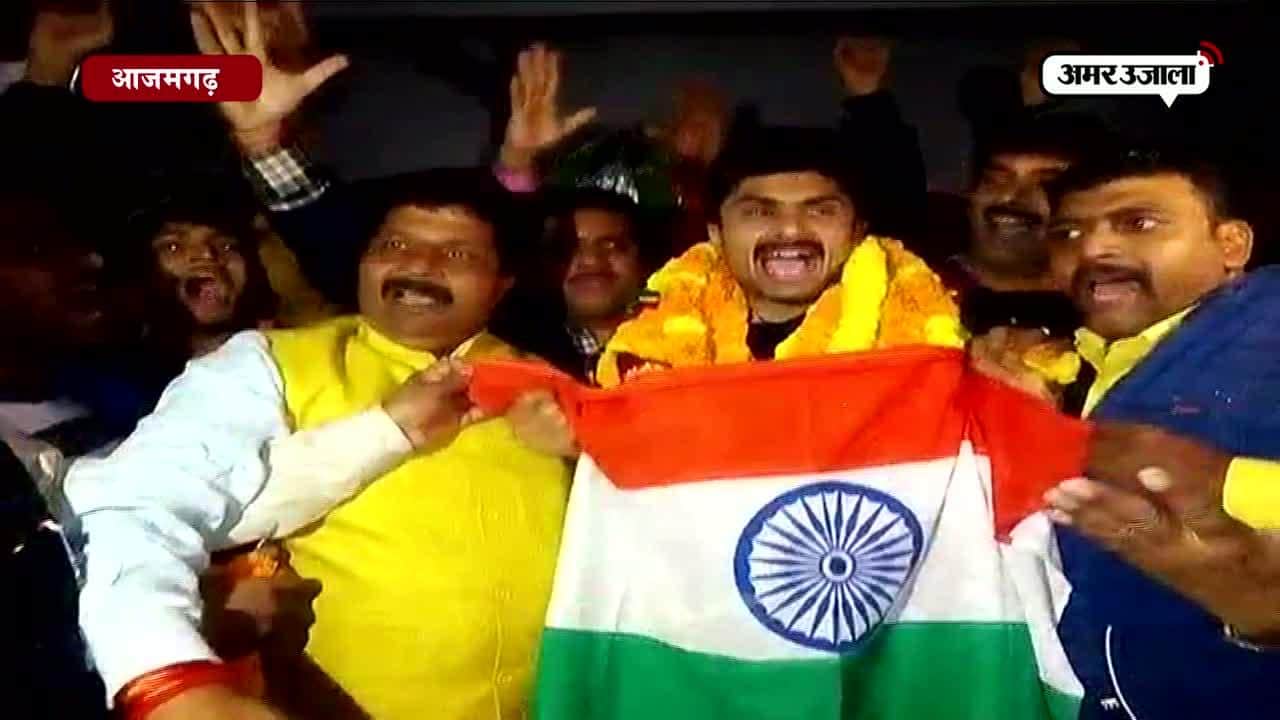 देखिए आजमगढ़ के डीएम ने चीन में कैसे बजाया डंका