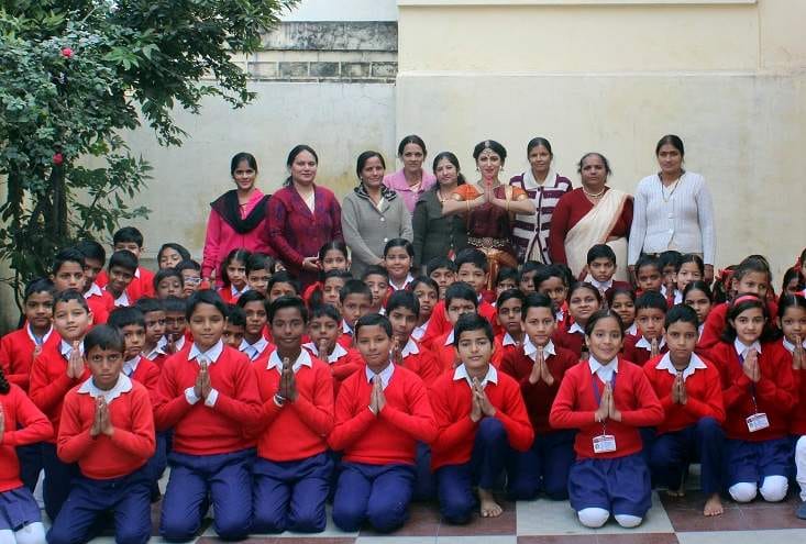 Children exposed to forms of Bharata Natyam