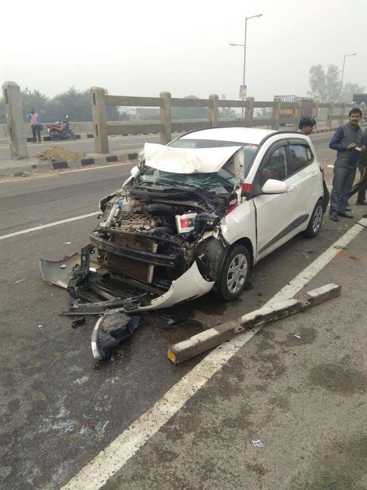 12 road accident in dense fog at kanpur