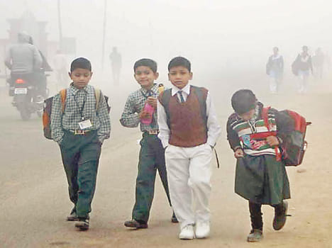trains late due to fog