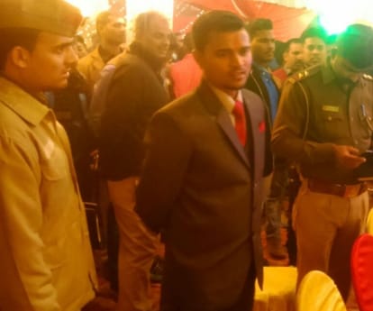 firing in a function in lucknow.