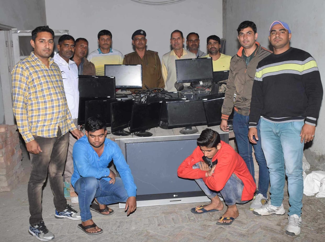 crime, thief, theft, police, rohtak, haryana, laptop, arrest, school, lab