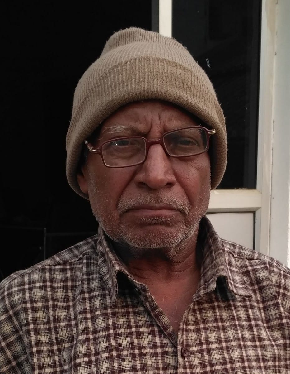 A man ran away taking money in bank