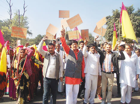 Then arose the demand for a separate Bundelkhand state, turns resolution Tour