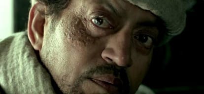 Irrfan khan gets warm welcome from fans in Gangtok