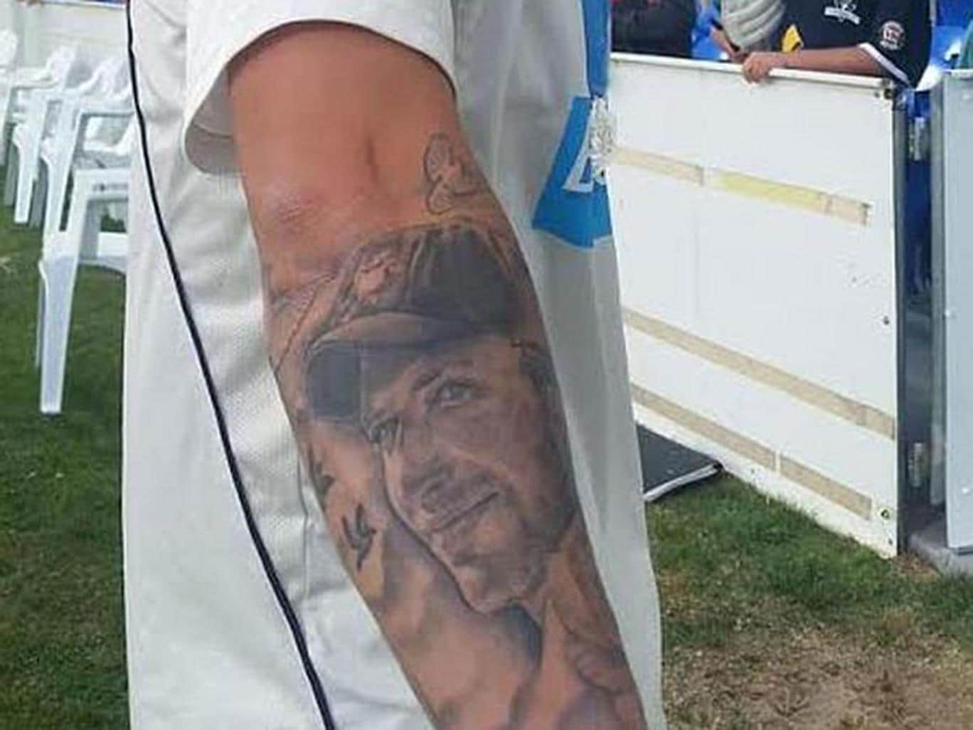 every hundred scored at scg is dedicated for phil warner 