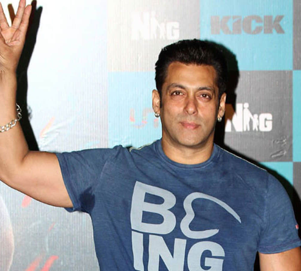 salman khan help to 5 month old pre mature baby