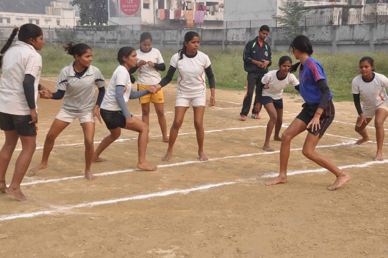 Archana wins 100 meter race