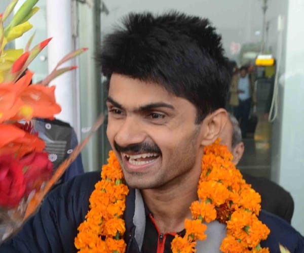 suhas ly name added for yash bharti honour
