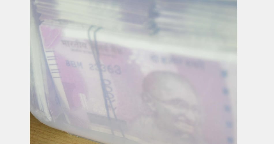  42 lakh currency found in red light, mohali news