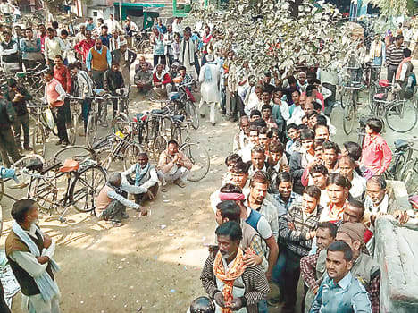 Only 5,000 people had come to pay and pensions
