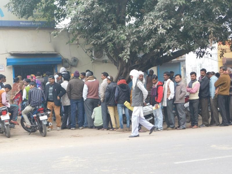 A queue in banks to pay